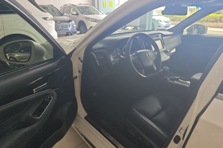 Used Toyota Crown 2018 2.0T Fashion Edition