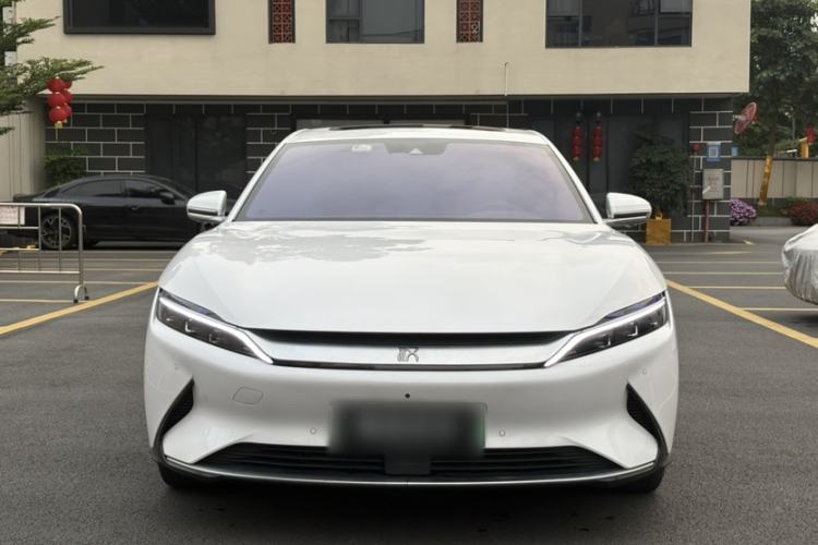 Used BYD Han 2020 EV Long-Range Deluxe Model Exterior 4