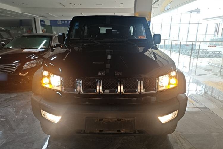 Used BAIC Off-Road BJ40 2016 40L 2.3T Automatic All-Wheel Drive Premium Edition Front