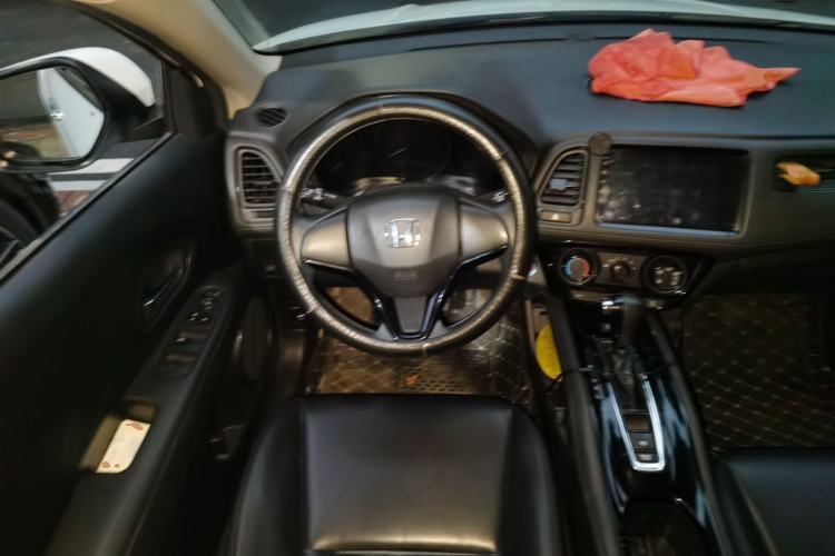Used Honda Vezel 2020 1.5L CVT Elite Edition Steering Wheel