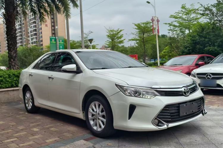 Used Toyota Camry 2016 2.0G 10th Anniversary Leading Edition Exterior 3