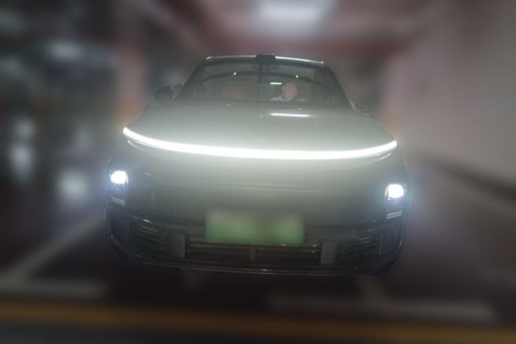 Used Li Auto L8 2023 Max model