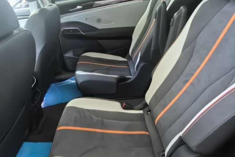 Used Volkswagen ID.6 CROZZ 2022 Long-Range PRO Edition