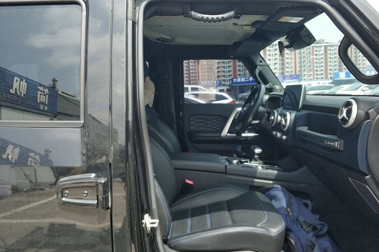 Used BAIC Off-Road BJ40 2023 2.0T Automatic Four-Wheel Drive Urban Hunter Edition Chivalrous Type Right Front Seat