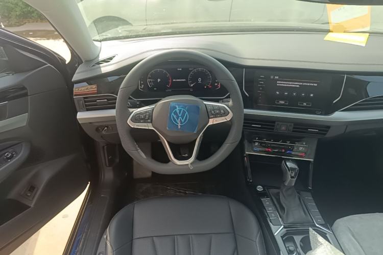 Used Volkswagen Passat 2026 Model, Outstanding 380TSI Xingkong Longteng Edition
