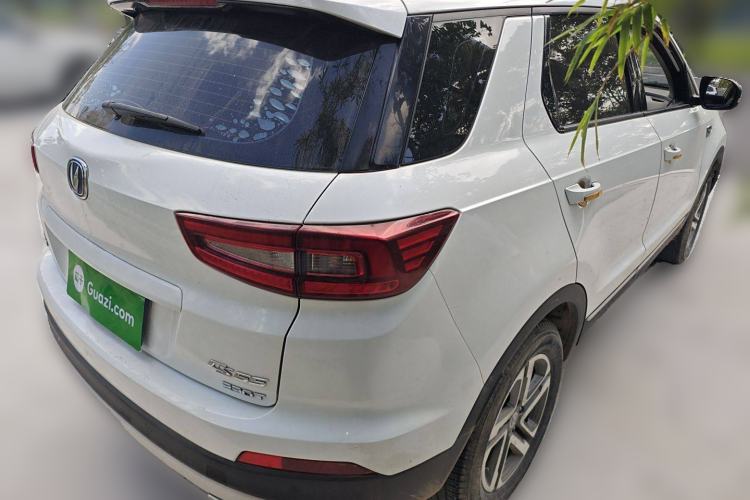 Used Changan CS55 2019 1.5T Manual Colorful Model China VI Standard
