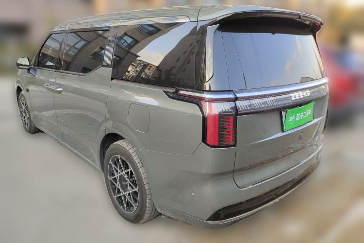 Used Zeekr 009 2024 7-Seater Walk-Through Version Four-Wheel Drive 108 kWh Rear Left 45 Deg