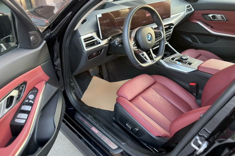 Used BMW i3 2025 eDrive 40 L Midnight Sports Package