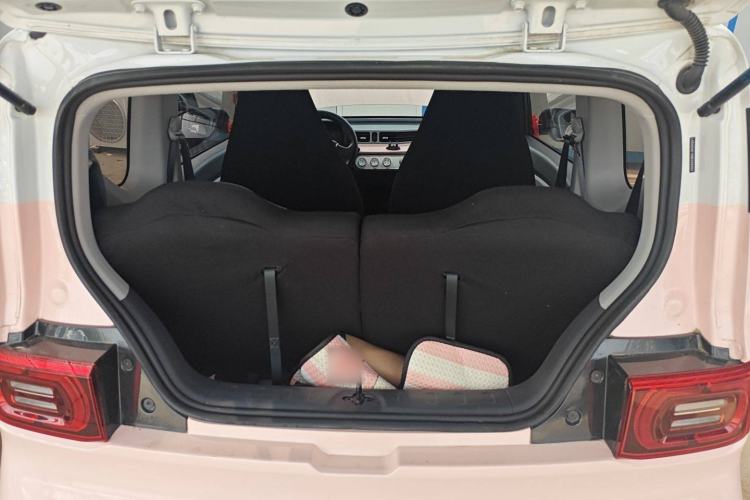 Used Wuling Hongguang MINIEV 2022 Macaron Premium Model – Lithium Iron Phosphate