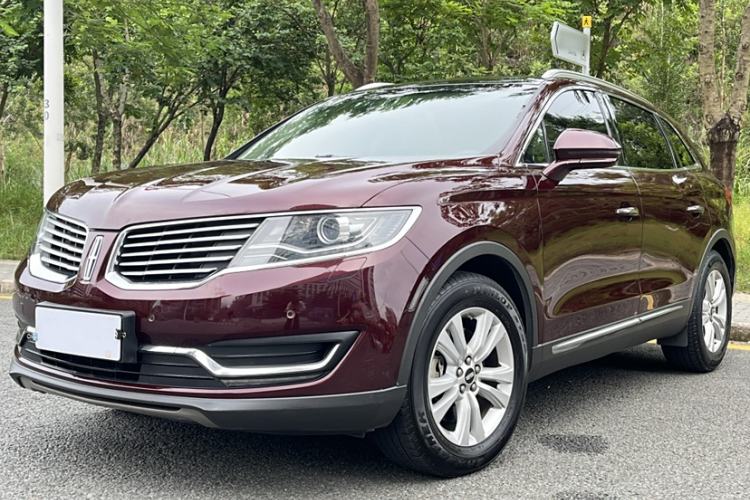 Used Lincoln MKX 2017 2.0T Two-Wheel Drive Deluxe Edition