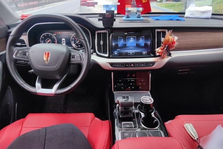 Used Hongqi HS7 2022 2.0T DCT Two-Wheel Drive Smart Connect Flagship Edition Seven Seats
