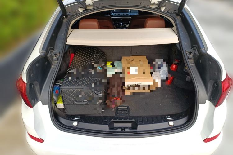 Used BMW 5 Series GT 2015 528i Leading Model
