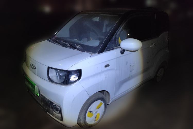 Used Chery QQ Ice Cream 2022 120km Milkshake Phosphate Lithium-Iron