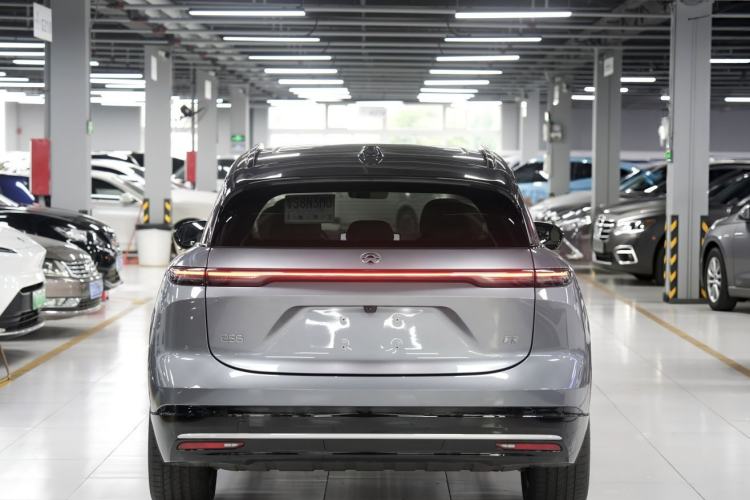 Used Nio ES6 2025 75 kWh Exterior 4