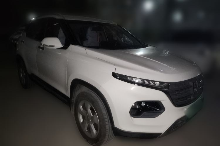 Used Baojun 510 2017 1.5L Manual Fashion Model