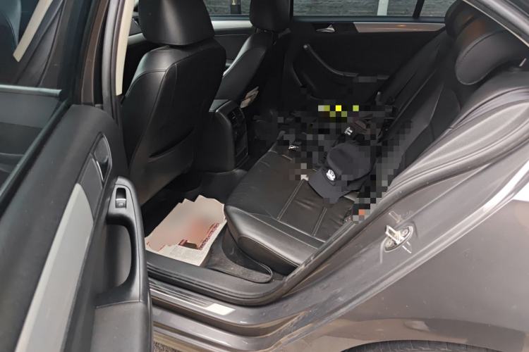 Used Volkswagen Sagitar 2014 Revised Version 1.6L Automatic Comfort Edition
