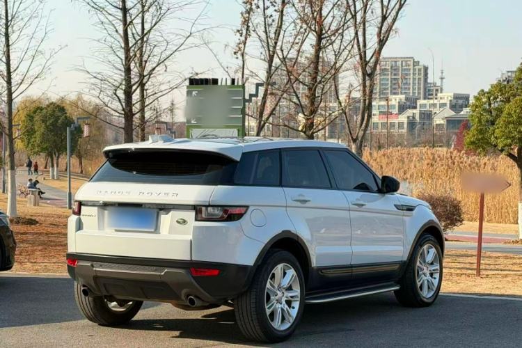 Used Land Rover Range Rover Evoque 2017 2.0T SE PLUS Smart Enjoyment Edition