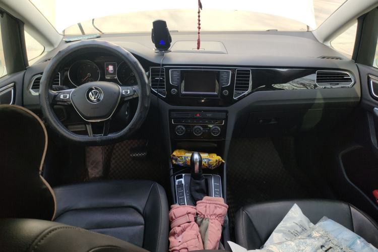 Used Volkswagen Golf 2015 1.4TSI Sportsvan