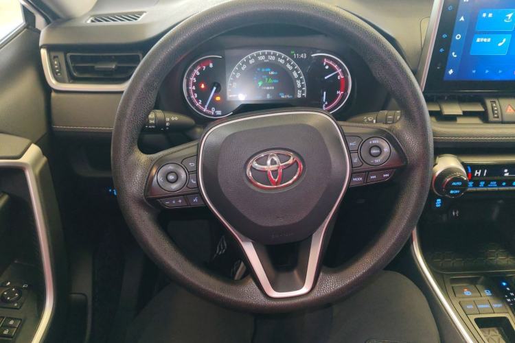 Used Toyota RAV4 2021 2.0L CVT Two-Wheel Drive Fashion Edition
