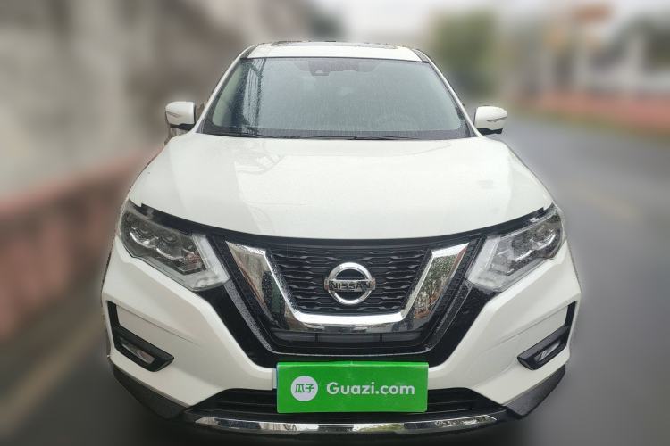 Used Nissan X-Trail 2023 Classic 2.0L Two-Wheel Drive Smart Connect Premium Edition Front