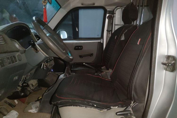 Used Jinbei Hiace X30 2016 1.3L Van Standard Edition DLCG12
