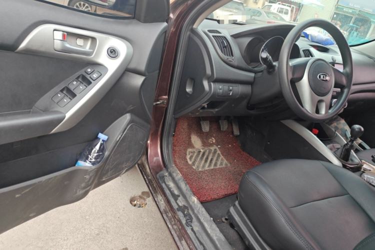 Used Kia Forte 2014 1.6L MT GL
