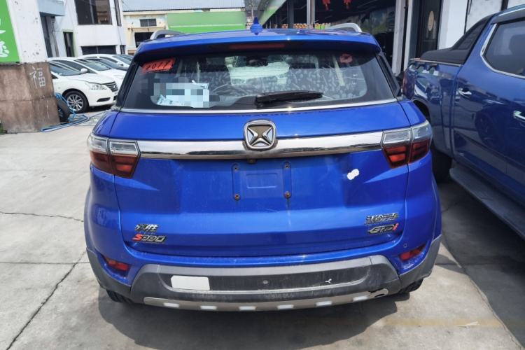 Used JMC Yusheng S330 2016 1.5L GTDi Automatic Two-Wheel Drive Fashion Edition Rear