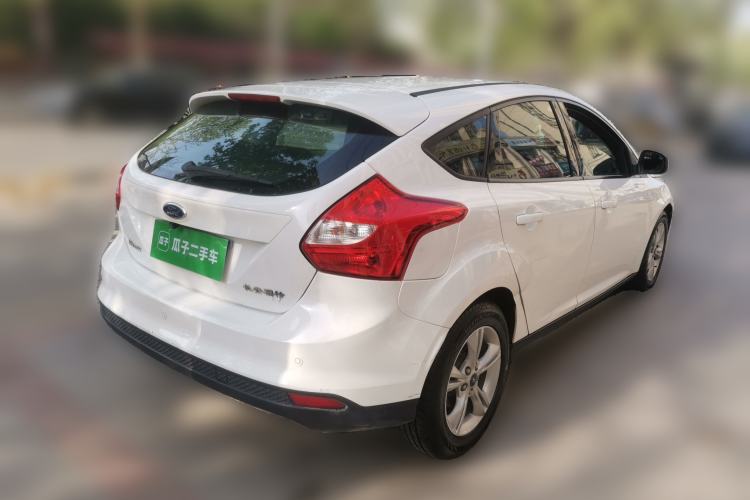 Used Ford Focus 2012 Hatchback 1.6L Automatic Fashion Edition Rear Right 45 Deg