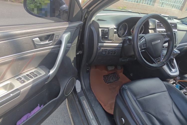 Used Haval H6 2015 Sport Edition 1.5T Automatic Two-Wheel Drive Luxury Model