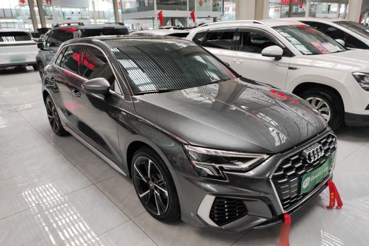 Used Audi A3 2024 Sportback 35 TFSI Fashionable Sports Model Front Right 45 Deg