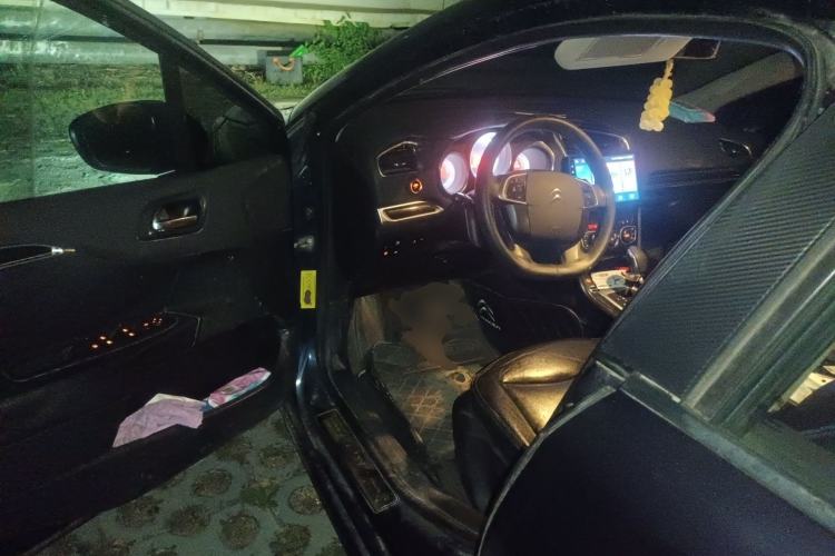 Used Citroen C4L 2013 1.6THP Automatic Enjoyment Edition Driver Seat