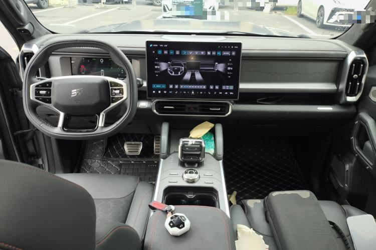 Used JETOUR Traveler C-DM 2024 C-DM 208KM Mountain & Wilderness Edition Center Console