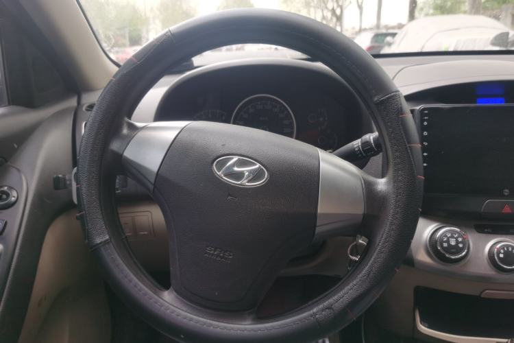 Used Hyundai Celesta 2011 1.6L Manual Comfort Edition Steering Wheel