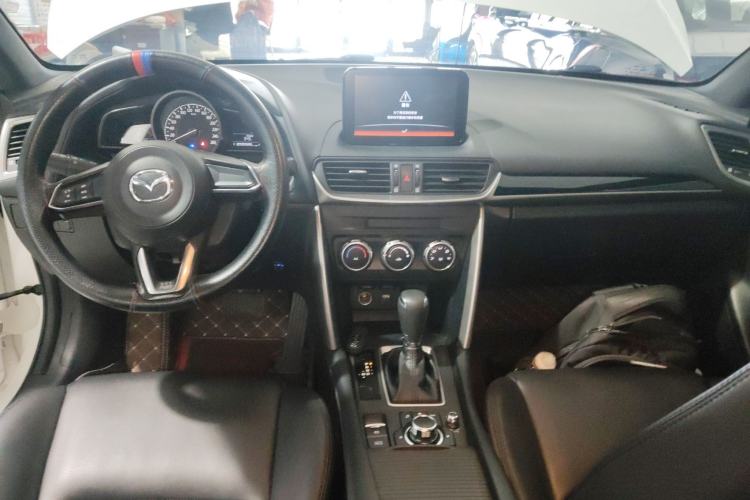 Used Mazda CX-4 2018 2.0L Automatic Two-Wheel Drive Blue Sky Dynamic Version China V Standard