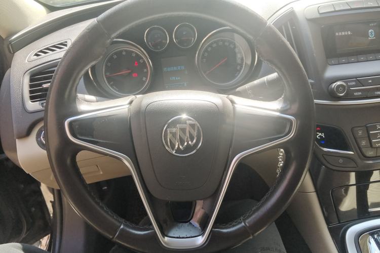 Used Buick Regal 2014 2.0L Leading Fashion Edition Steering Wheel