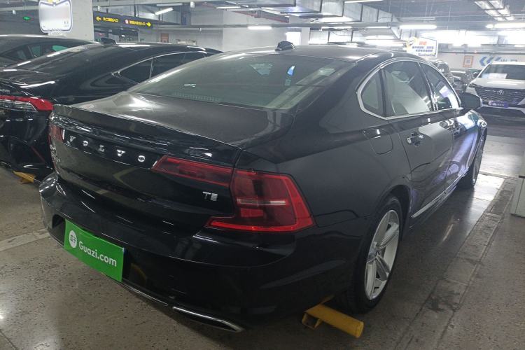Used Volvo S90 2019 T4 Zhiyi Edition