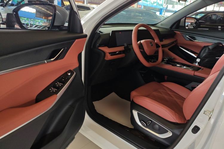 Used CHANGAN CS75 PLUS 2023 3rd Generation 1.5T Automatic Prestige Model
