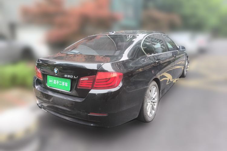 Used BMW 5 Series 2012 530Li Leading Model Rear Right 45 Deg