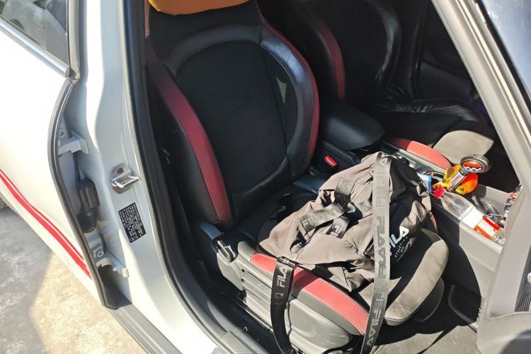 Used MINI JCW CLUBMAN 2017 2.0T JOHN COOPER WORKS Geek