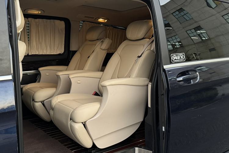 Used Mercedes-Benz V-Class 2018 V 260 Prestige Edition China VI