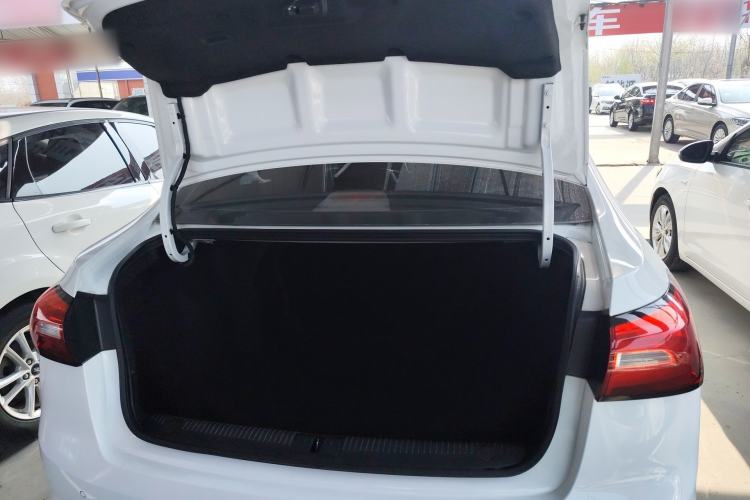 Used Roewe 360 2018 PLUS 1.5L Automatic Luxury Edition
