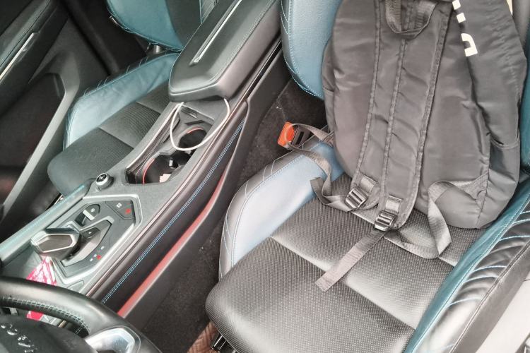 Used Lynk & Co 05 2020 2.0TD Two-Wheel Drive Shine Halo