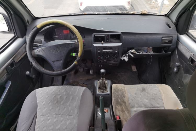 Used Wuling Rongguang 2012 1.2L Extended Basic Version LJY