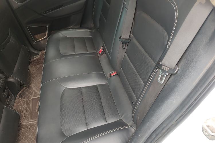 Used Geely Auto Emgrand GL 2017 1.8L DCT Elite Model
