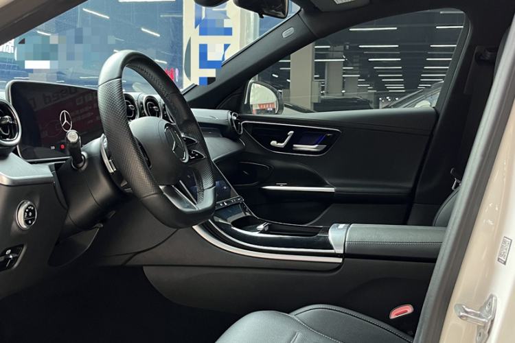 Used Mercedes-Benz C-Class 2022 Restyled C 200 L Sport Edition Interior 3