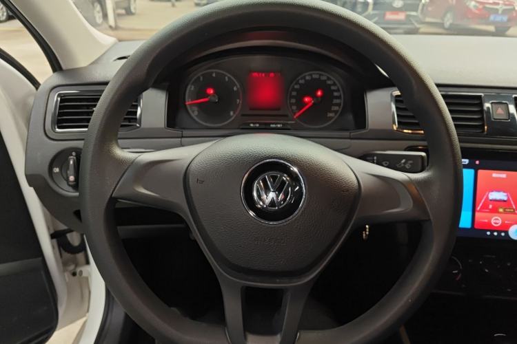 Used Volkswagen Santana 2016 1.6L Automatic Fashion Edition