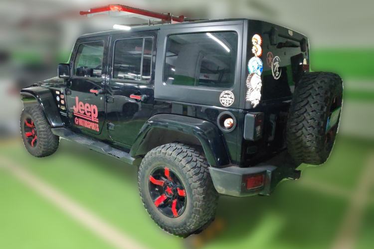 Used Jeep Wrangler 2015 3.0L Sahara Four-Door Comfort Edition