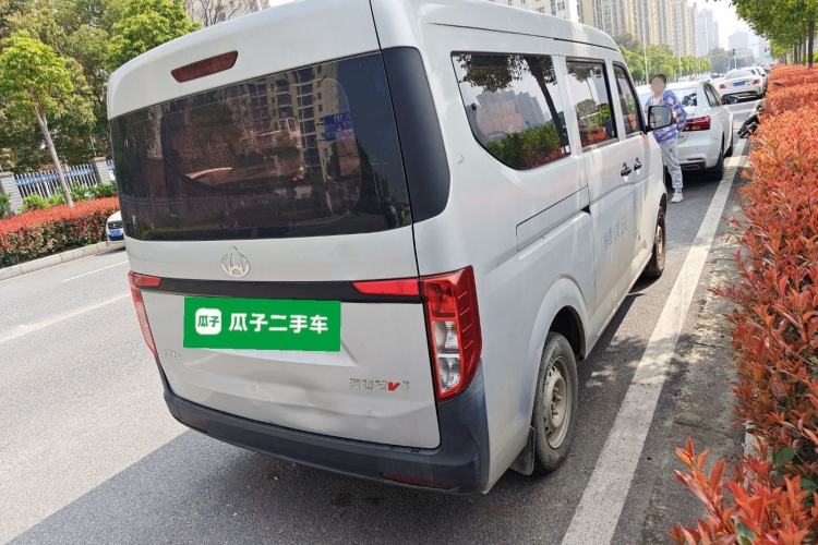 Used CHANGAN KUAYUE Xing V3 2022 1.5L Gasoline Enjoyment Model 5-Seat Passenger Vehicle JL473QH