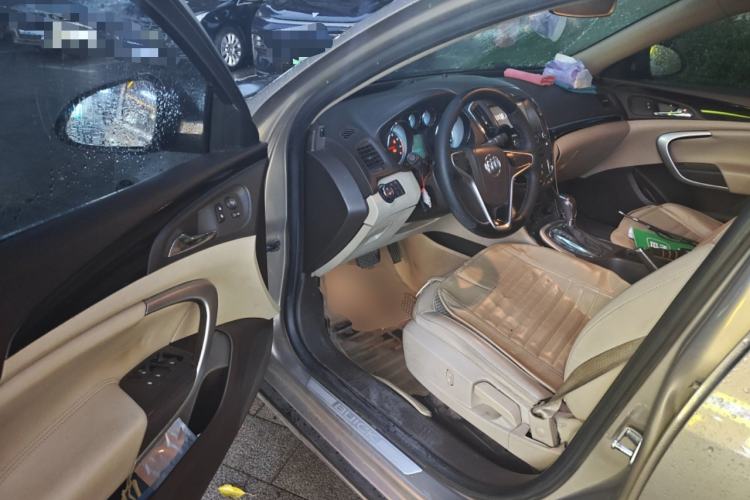 Used Buick Regal 2014 2.0L Leading Fashion Edition Driver Seat