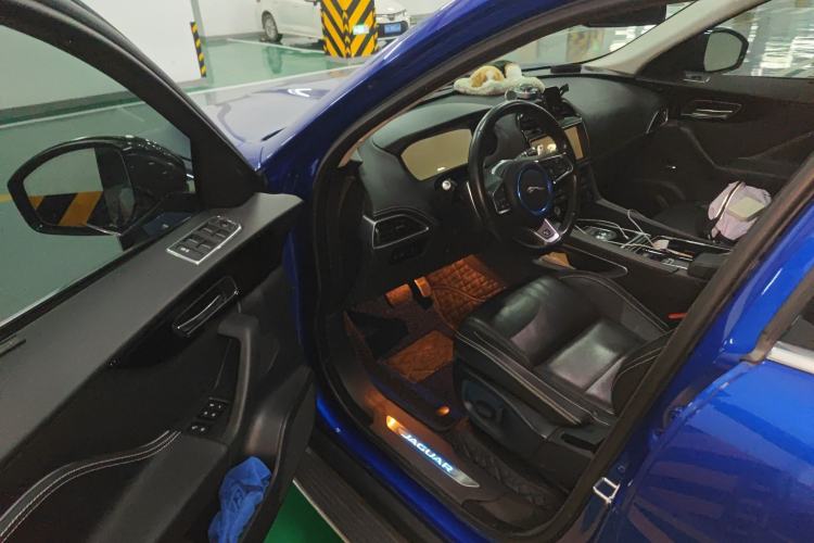 Used Jaguar F-PACE 2018 3.0 SC Four-Wheel Drive R-Sport Sport Edition Driver Seat